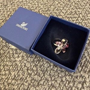 Swarovski Crystal Flower Ring